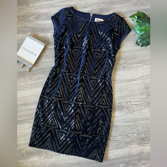 Eliza J Elegant Diamond Patterned Navy Sequin Mini Dress. Size 6 NWOT! - Picture 6 of 14